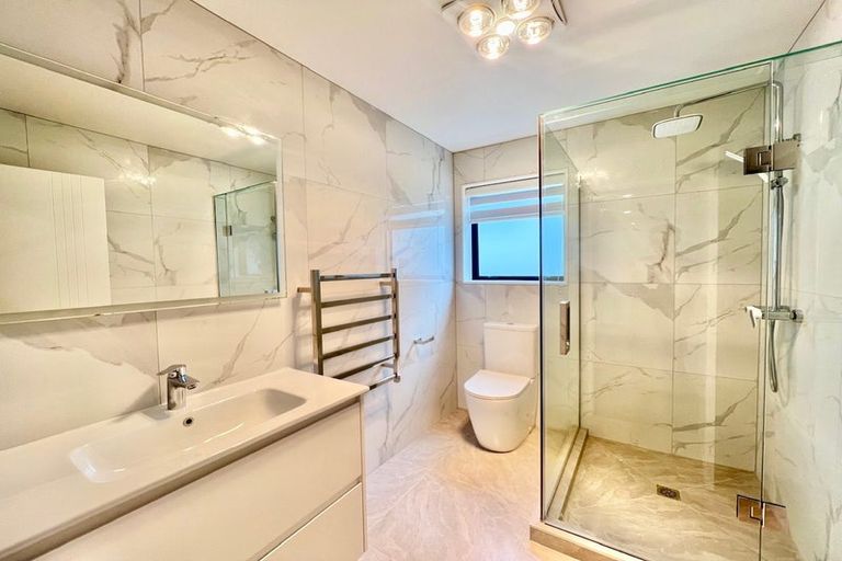 Photo of property in 33c Arawa Street, New Lynn, Auckland, 0600