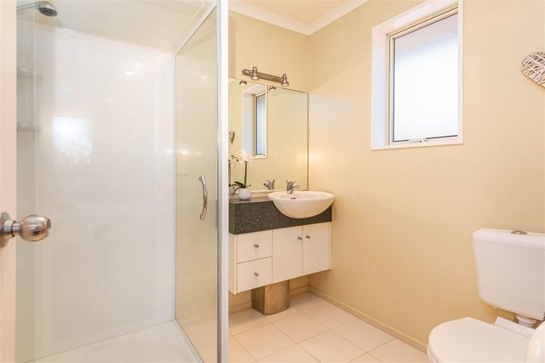 Photo of property in 7 Riverwood Boulevard, Redwood, Christchurch, 8051