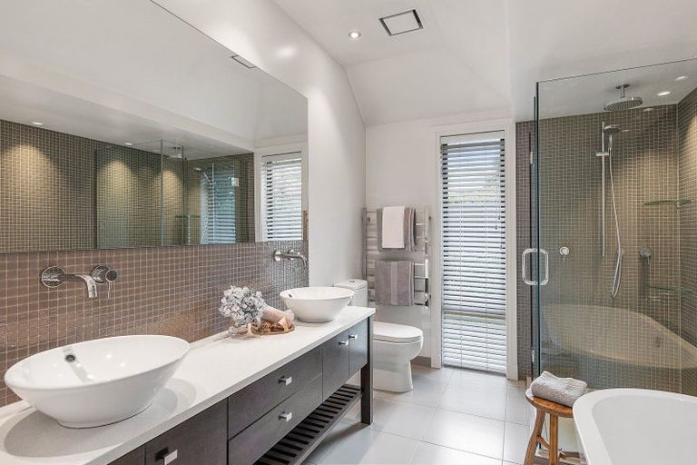 Photo of property in 14 Naseby Street, Merivale, Christchurch, 8014