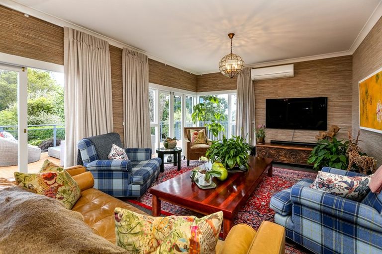 Photo of property in 331 Barrett Road, Omata, New Plymouth, 4374