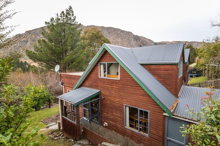Photo of property in 12b Mcchesney Road, Arthurs Point, Queenstown, 9371
