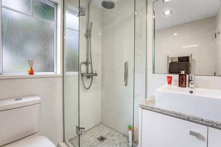 Photo of property in 87 Princes Street, Northcote Point, Auckland, 0627