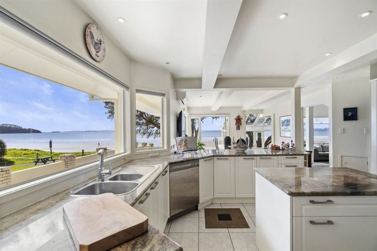 Photo of property in 363a Hibiscus Coast Highway, Orewa, 0931