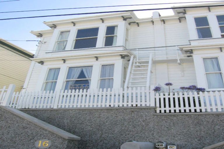Photo of property in 16a Thompson Street, Mount Cook, Wellington, 6011