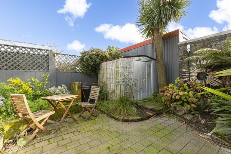 Photo of property in 39 Normanby Street, Newtown, Wellington, 6021