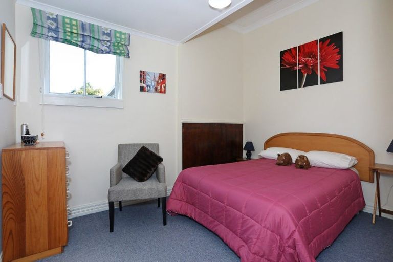 Photo of property in 6 Edwards Street, Kimbolton, Feilding, 4777