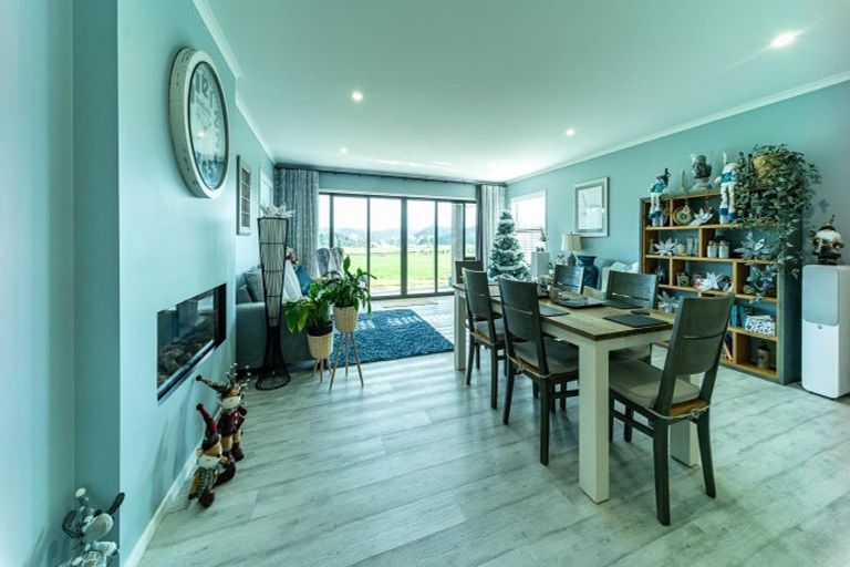 Photo of property in 8 Awatiro Drive, Kaukapakapa, 0871