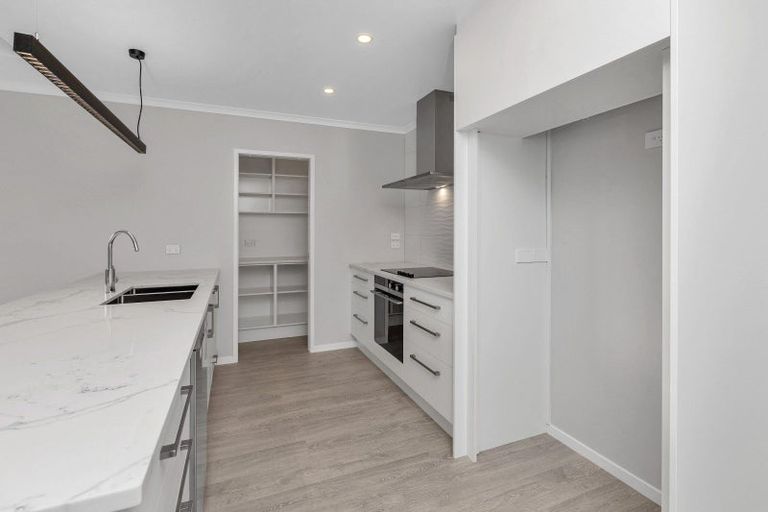 Photo of property in 9 Kapiakauri Road, One Tree Point, 0118