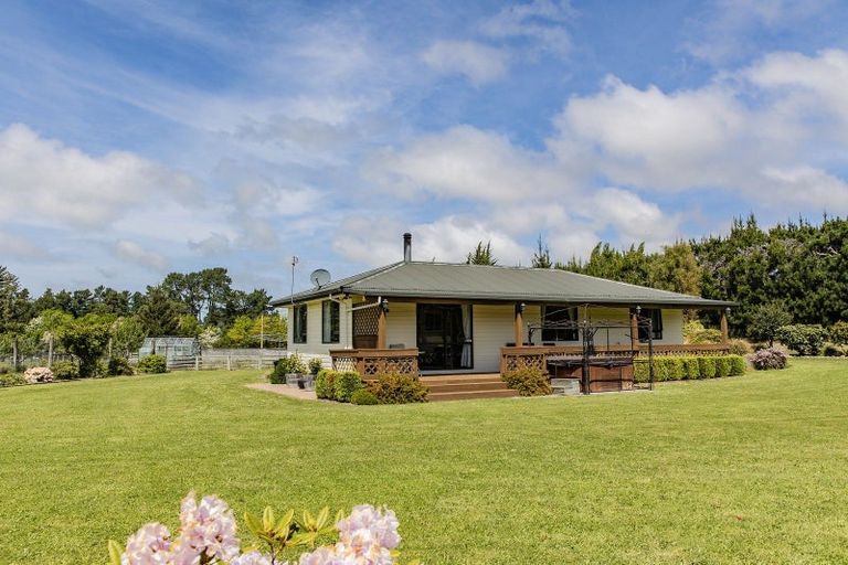 Photo of property in 238 Loburn Whiterock Road, Loburn, Rangiora, 7472