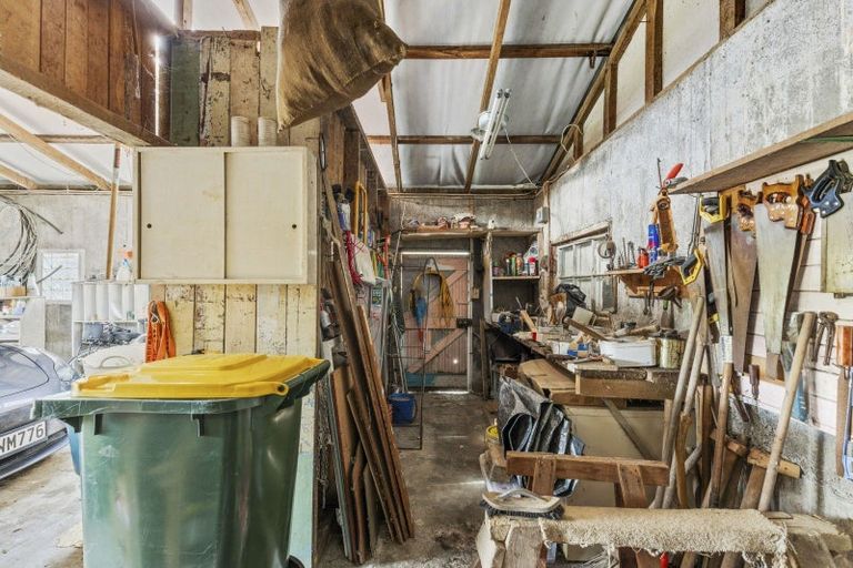 Photo of property in 5 Harris Street, Waitara, 4320