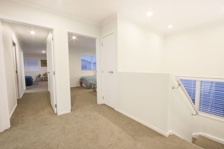 Photo of property in 69 Craigs Way, Hobsonville, Auckland, 0616