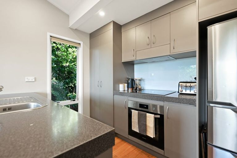 Photo of property in 8 Fleming Place, Chedworth, Hamilton, 3210