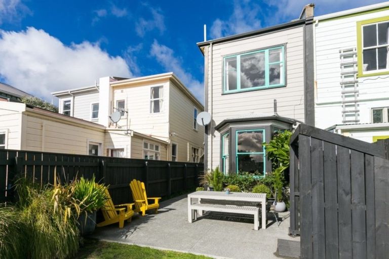 Photo of property in 19 Roy Street, Newtown, Wellington, 6021