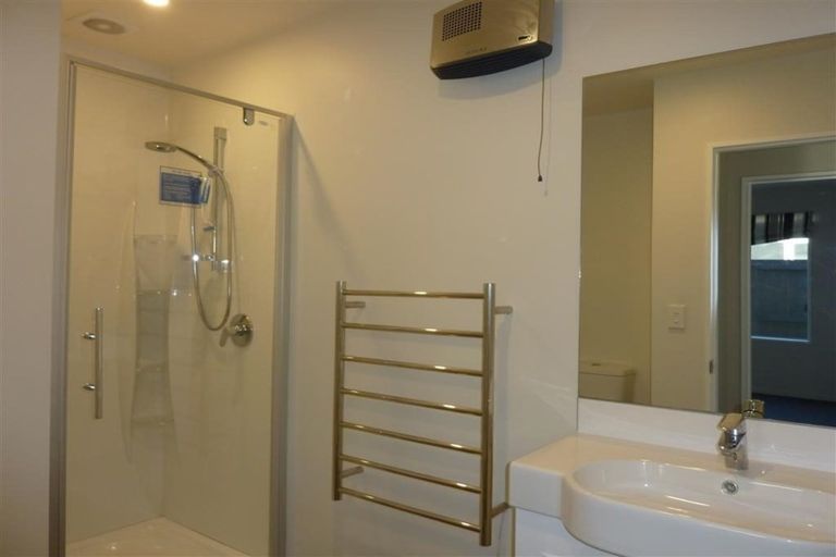 Photo of property in 3/97 Packe Street, Edgeware, Christchurch, 8013