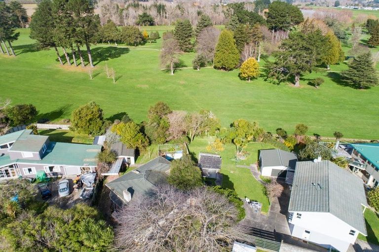 Photo of property in 95 Ruamahanga Crescent, Terrace End, Palmerston North, 4410