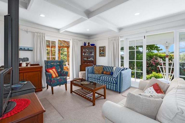 Photo of property in 32 Discovery Drive, Whitby, Porirua, 5024