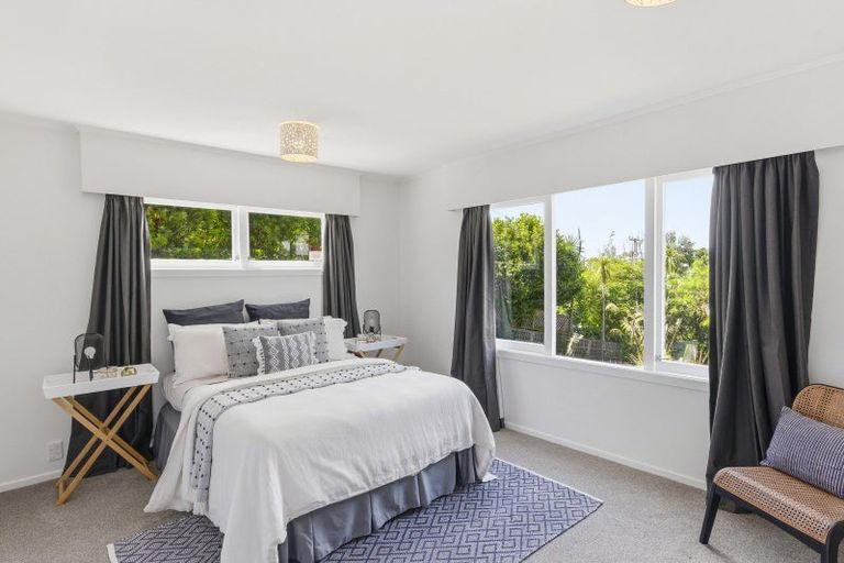 Photo of property in 7 Whyte Street, Paraparaumu Beach, Paraparaumu, 5032