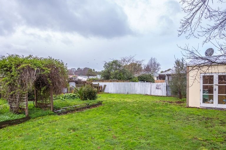 Photo of property in 4 Charles Street, Carterton, 5713