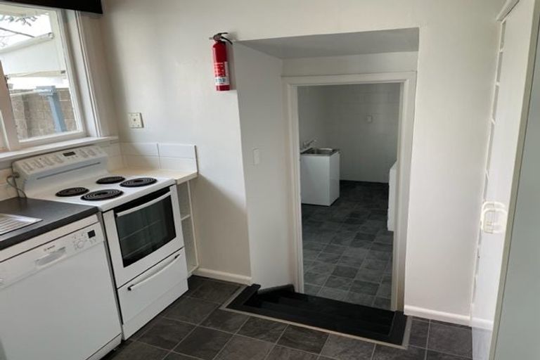 Photo of property in 121 Kendal Avenue, Burnside, Christchurch, 8053