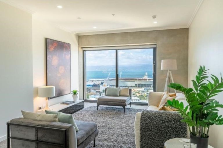Photo of property in Frame Apartments, 1601/111 Molesworth Street, Thorndon, Wellington, 6011