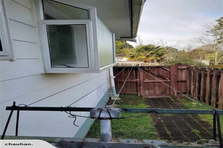 Photo of property in 65 Riverpark Crescent, Henderson, Auckland, 0610