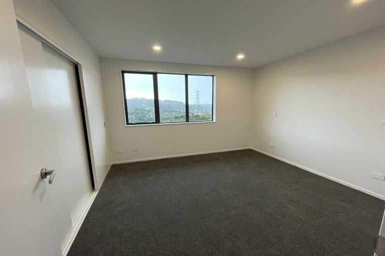 Photo of property in 10 Bee Lane, Whitby, Porirua, 5024