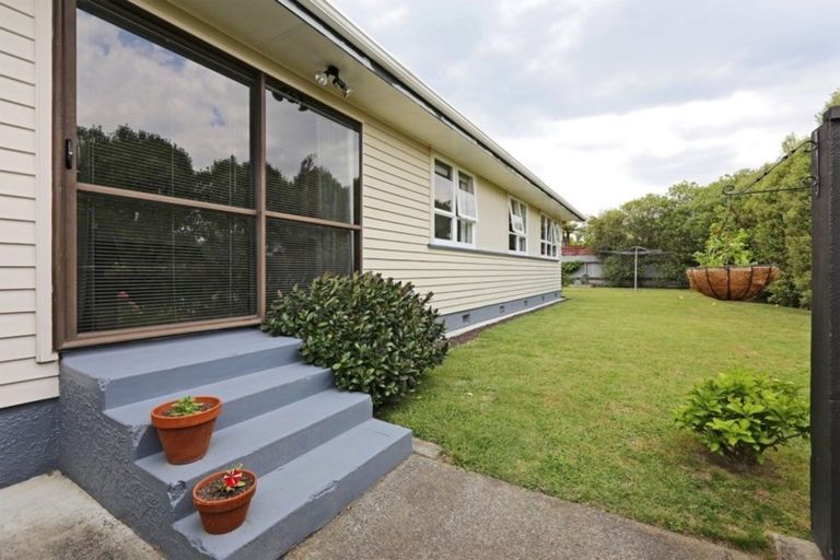 Photo of property in 32 Rata Street, Taradale, Napier, 4112