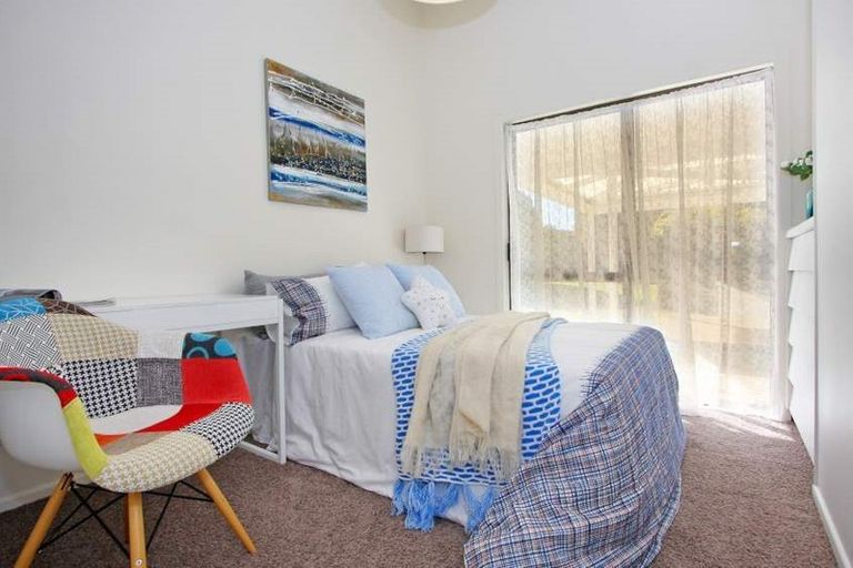 Photo of property in 30 Rothery Road, Hillpark, Auckland, 2102