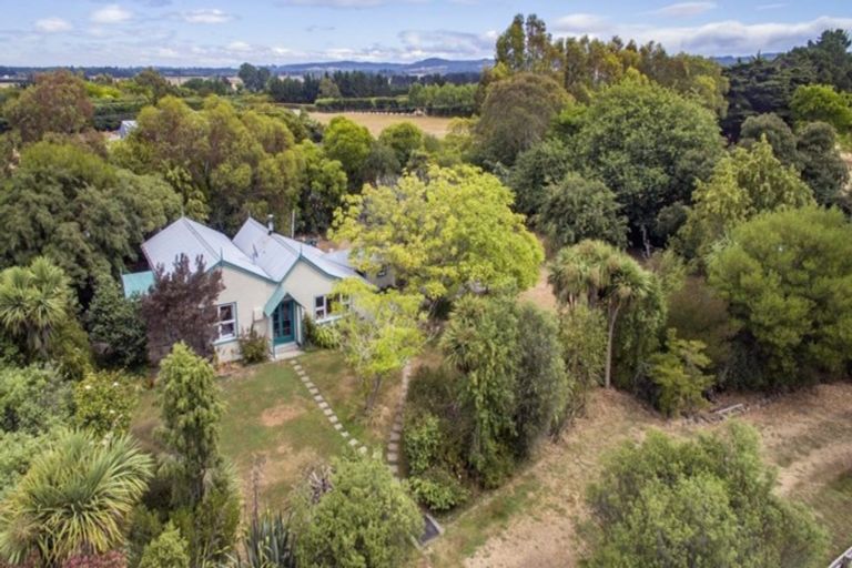 Photo of property in 395 Rangiora Leithfield Road, Sefton, Rangiora, 7477