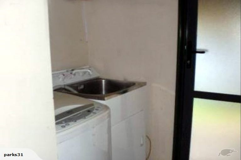 Photo of property in 93 Warner Park Avenue, Laingholm, Auckland, 0604