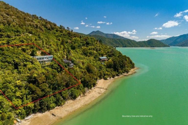 Photo of property in 600 Moetapu Bay Road, Moetapu Bay, Picton, 7282