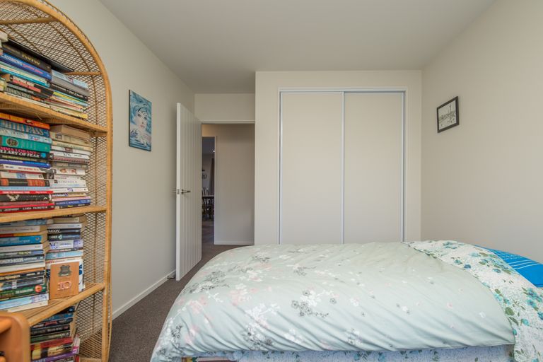 Photo of property in 13 Cross Street, Phillipstown, Christchurch, 8011