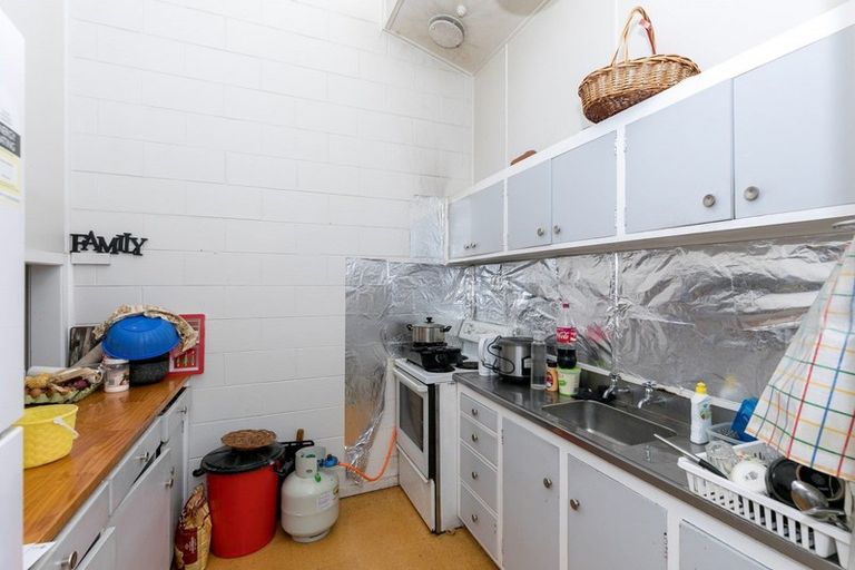 Photo of property in 2/8 Te Aroha Street, Hamilton East, Hamilton, 3216