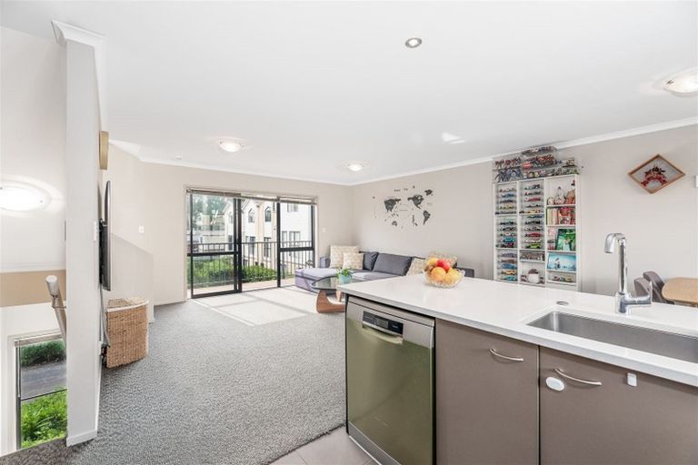 Photo of property in St Claire Village, 20/172 Mcleod Road, Te Atatu South, Auckland, 0610