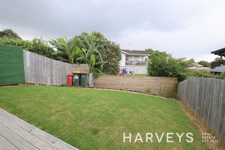 Photo of property in 1/67a Metcalfe Road, Ranui, Auckland, 0612