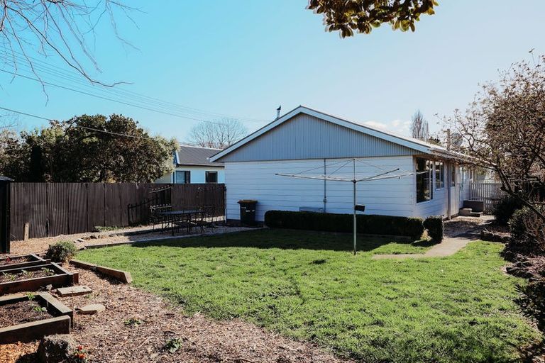 Photo of property in 2/148 Riverlaw Terrace, Saint Martins, Christchurch, 8022