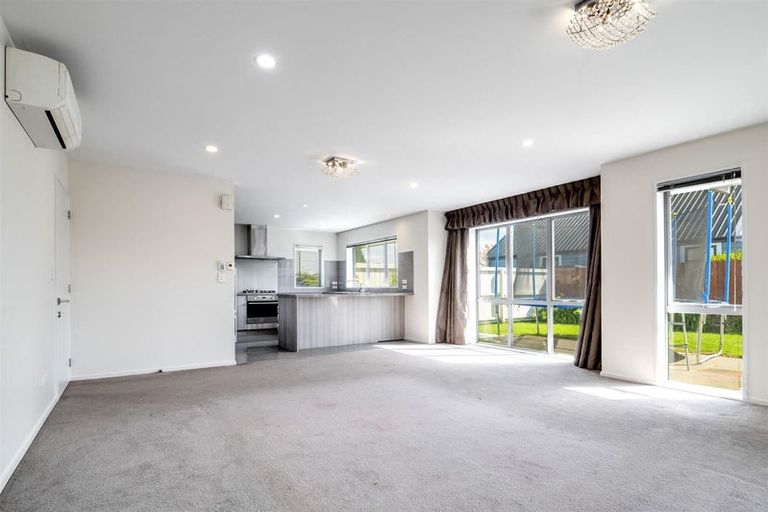Photo of property in 38 Greenwich Street, Halswell, Christchurch, 8025