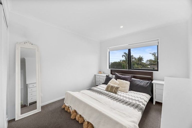 Photo of property in 500c Te Atatu Road, Te Atatu Peninsula, Auckland, 0610