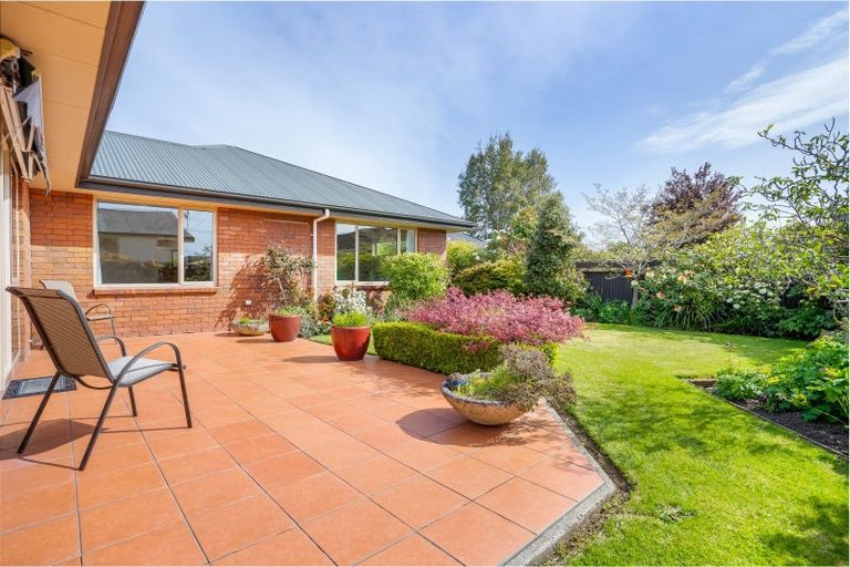 Photo of property in 98 Park Street, Winton, 9720