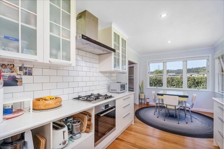 Photo of property in 78 Catherine Crescent, Whitianga, 3510