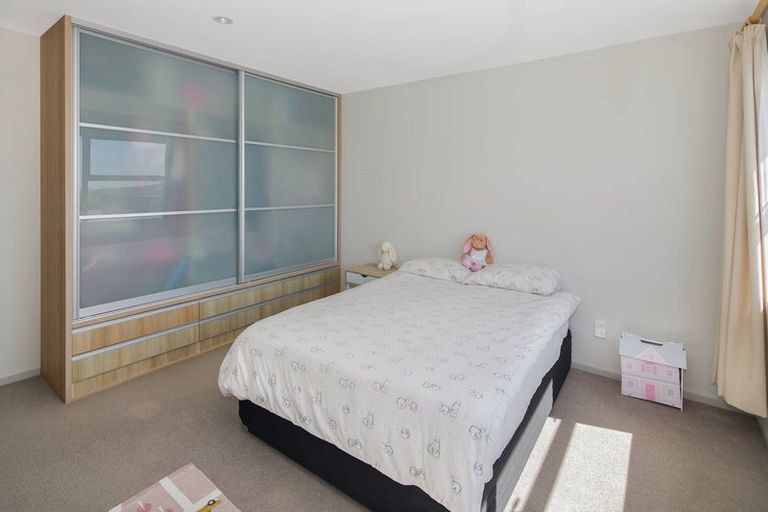 Photo of property in 19a Comber Place, Johnsonville, Wellington, 6037