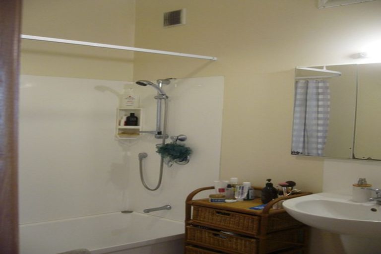 Photo of property in 22 Ohiro Road, Aro Valley, Wellington, 6021