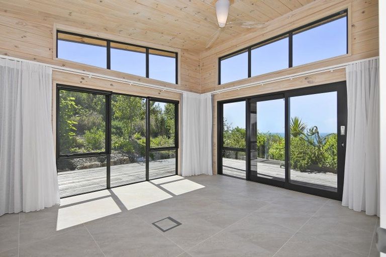 Photo of property in 126 Bay Vista Drive, Pohara, Takaka, 7183