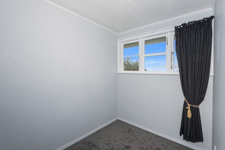 Photo of property in 6 Tawa Place, Otangarei, Whangarei, 0112
