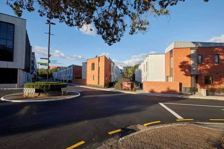 Photo of property in 17/666b Great South Road, Ellerslie, Auckland, 1051
