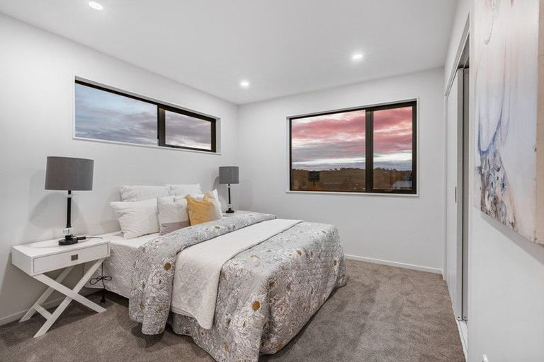 Photo of property in 196 Henwood Road, Westgate, 0814