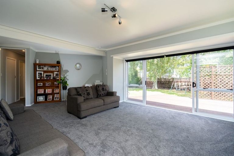 Photo of property in 21 Larnach Street, St Andrews, Hamilton, 3200