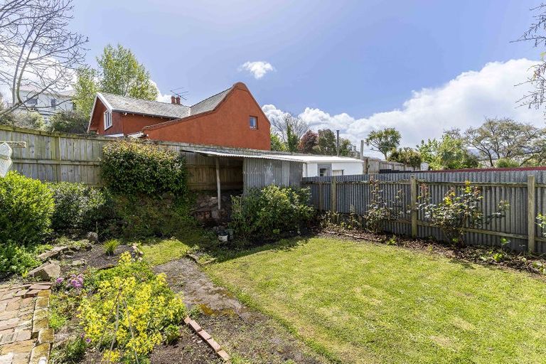 Photo of property in 82 Stafford Street, Dunedin Central, Dunedin, 9016
