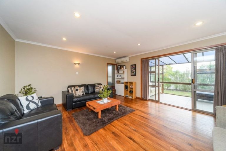 Photo of property in 5 Churchill Avenue, Feilding, 4702