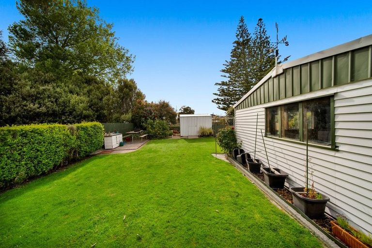 Photo of property in 4 Riverside, Kaponga, Hawera, 4679